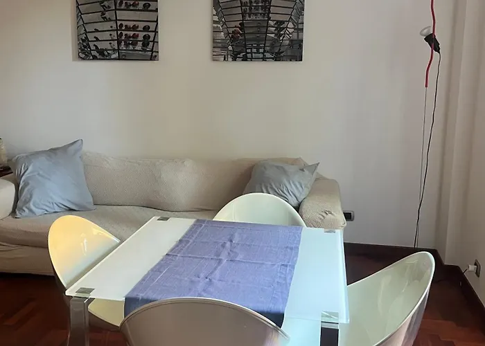 Incontro Tra Oriente E Occidente *